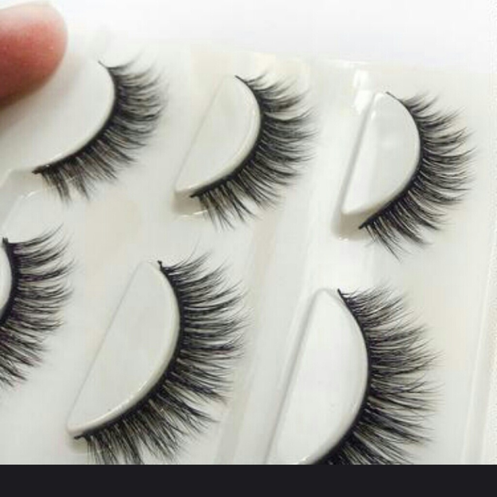 Eyelashes - Picture 4 of 5